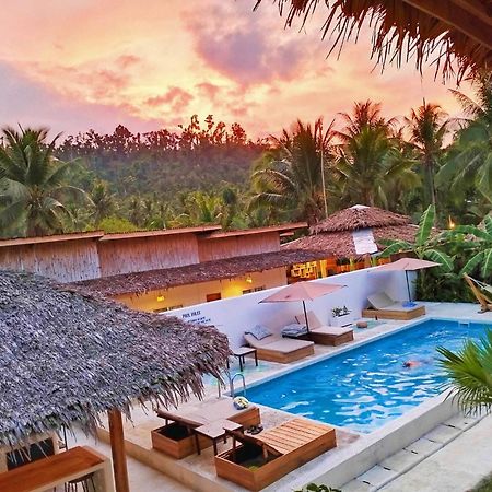 Parrots Boutique Resort سان فيسنتي المظهر الخارجي الصورة