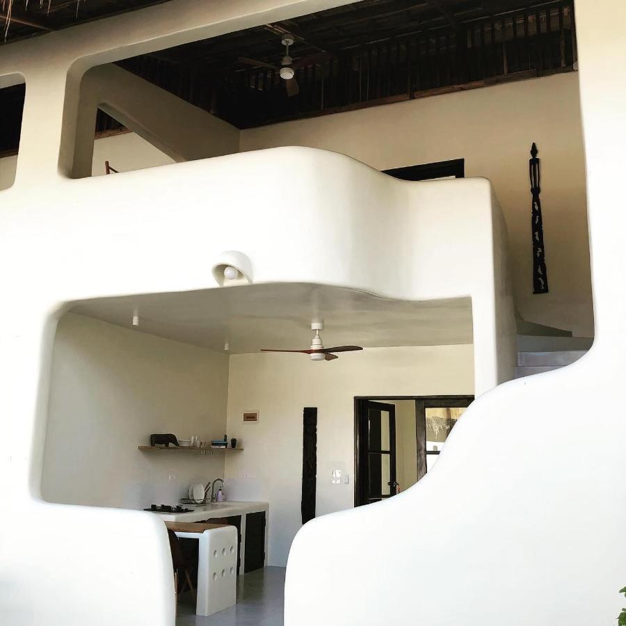 Parrots Boutique Resort سان فيسنتي المظهر الخارجي الصورة