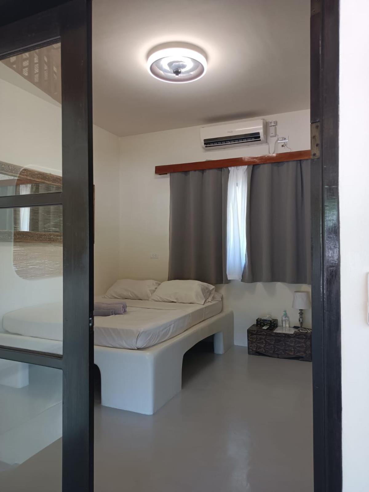 Parrots Boutique Resort سان فيسنتي المظهر الخارجي الصورة