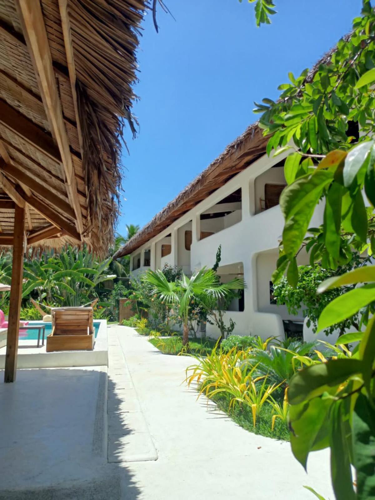 Parrots Boutique Resort سان فيسنتي المظهر الخارجي الصورة
